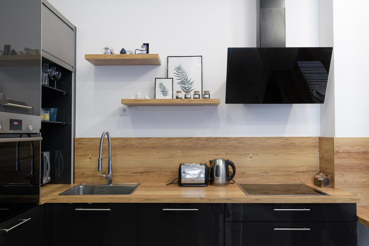 F9 And New F9 Apartment ซาเกร็บ ภายนอก รูปภาพ