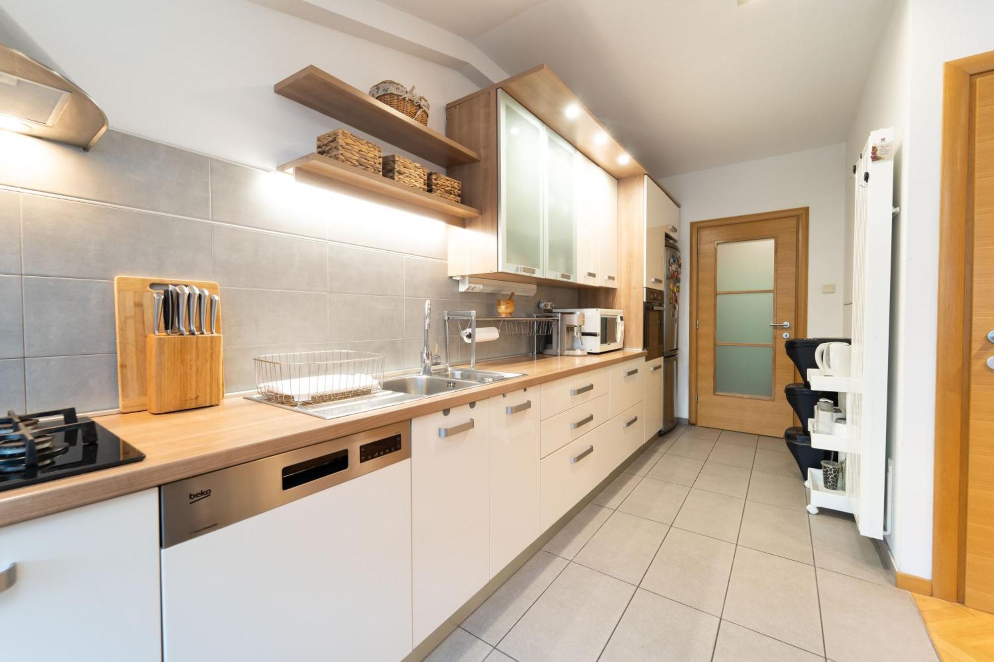 F9 And New F9 Apartment ซาเกร็บ ภายนอก รูปภาพ
